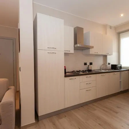 Apartment Rossini15 - Garage Privato Alba (Piedmont)