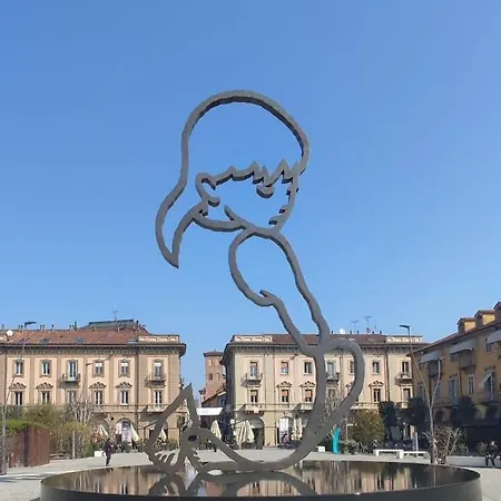 Rossini15 - Garage Privato Άλμπα